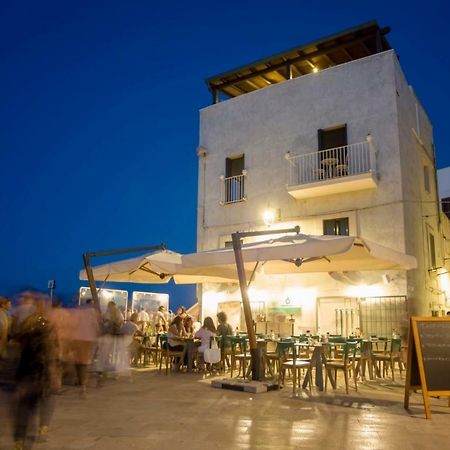 Casa Vacanze Antiche Mura E Poi 莫诺波利 外观 照片